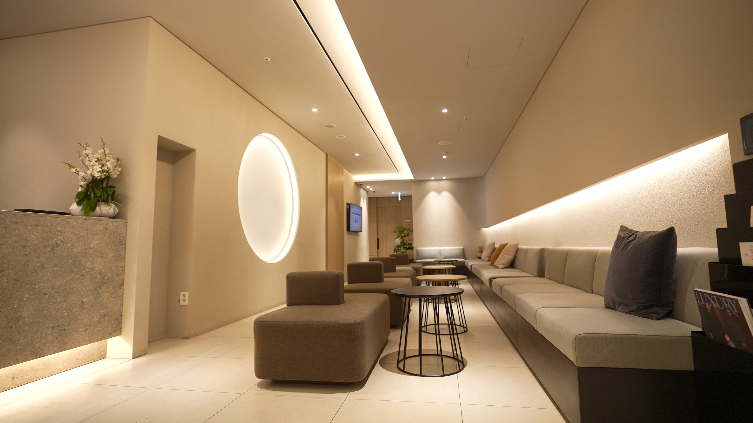 Top 4 Hair Loss Treatment Clinics in Seoul: Non-Surgical Solutions for International Visitors