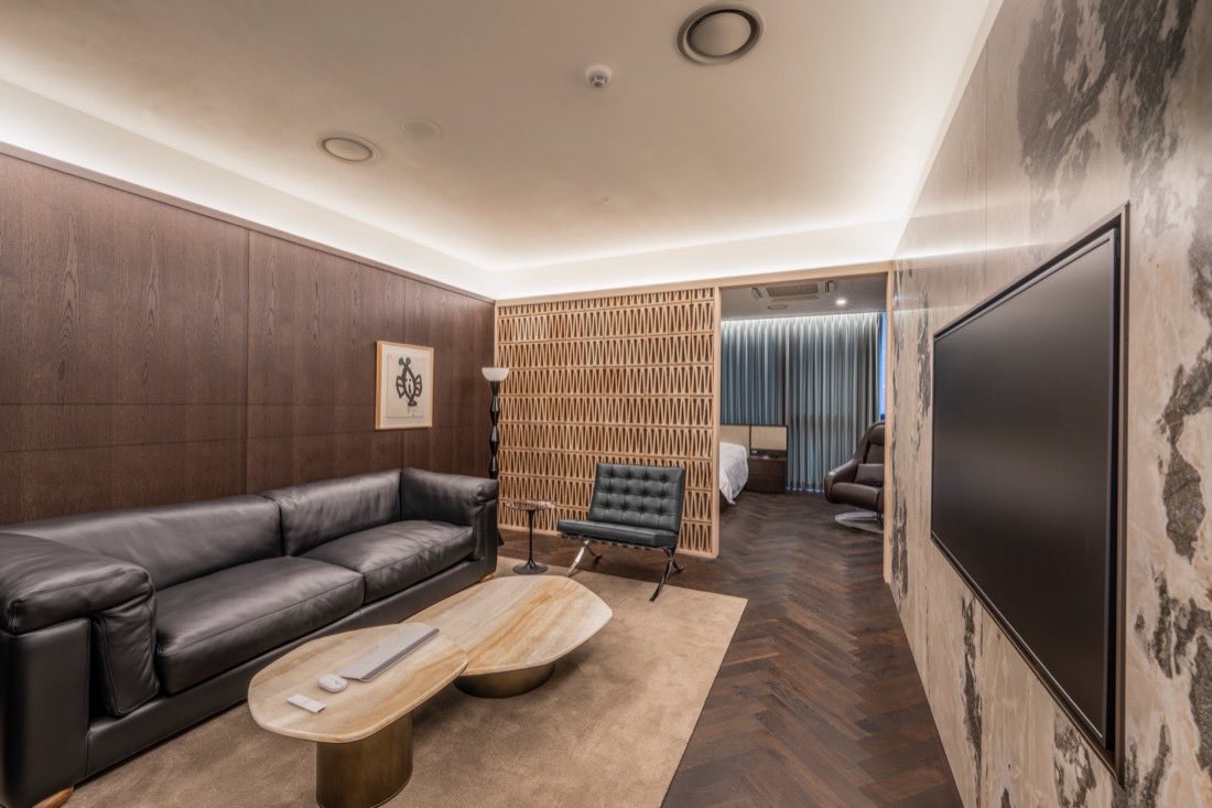 Private VIP examination suite at Bumin Prestige Lifecare Center